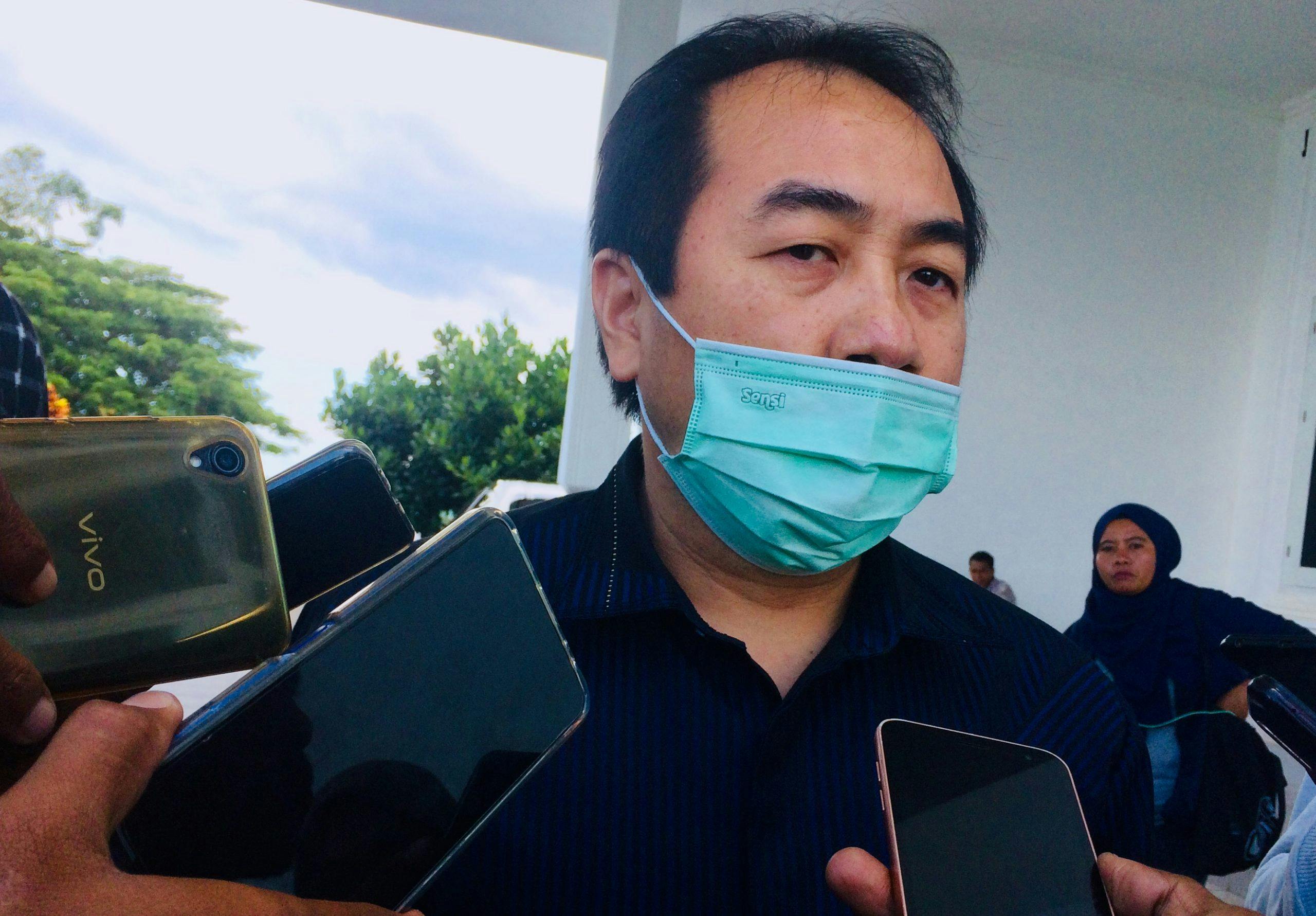 Terkesan Hindari Awak Media, Ketua DPRD Kepsul Diduga Berikan Informasi Hoax