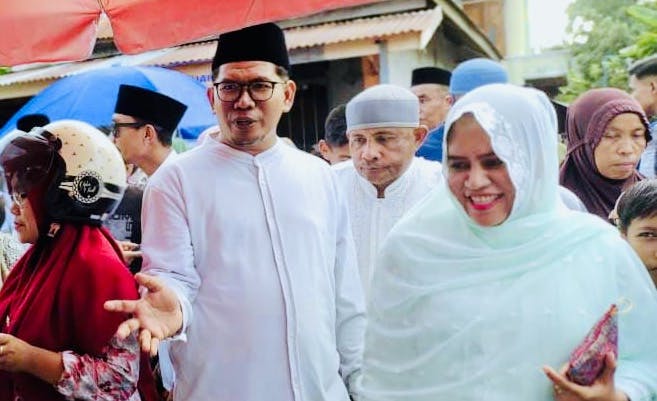 Bupati Fifian Resmikan Kampung Ramadhan, Ini Respon Panitia Dan Penjual Takjilnya
